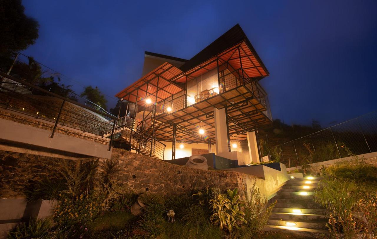 The Cubes Ella Hotel Bagian luar foto