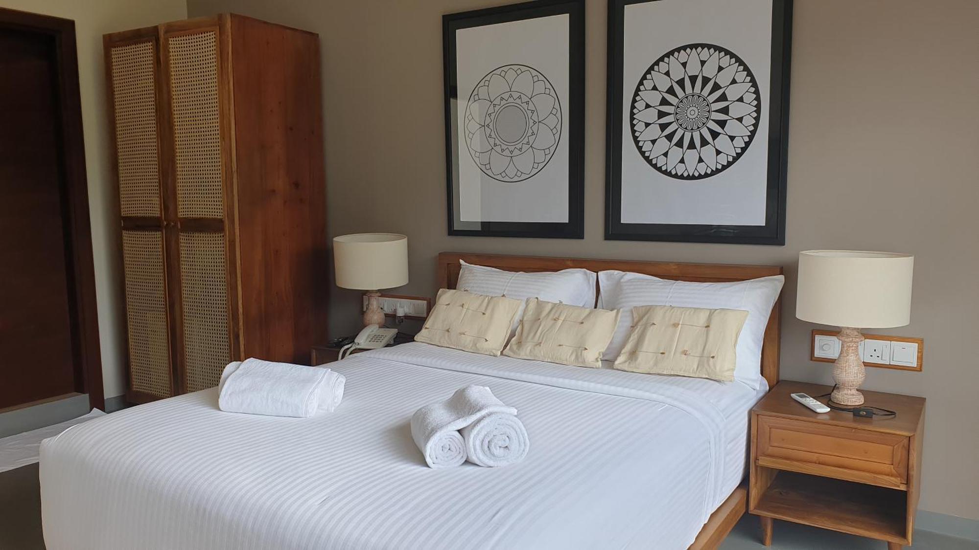The Cubes Ella Hotel Bagian luar foto