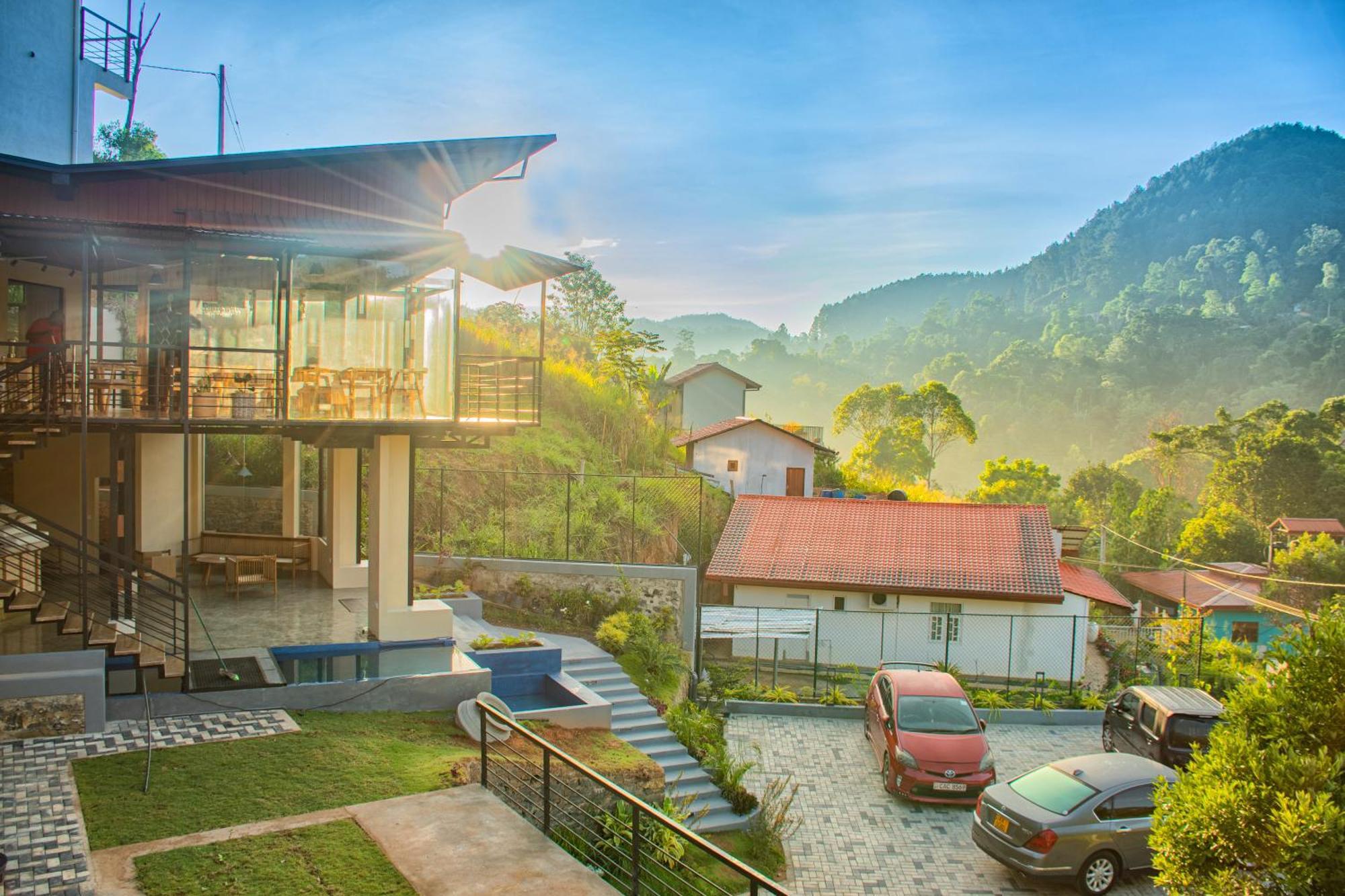 The Cubes Ella Hotel Bagian luar foto