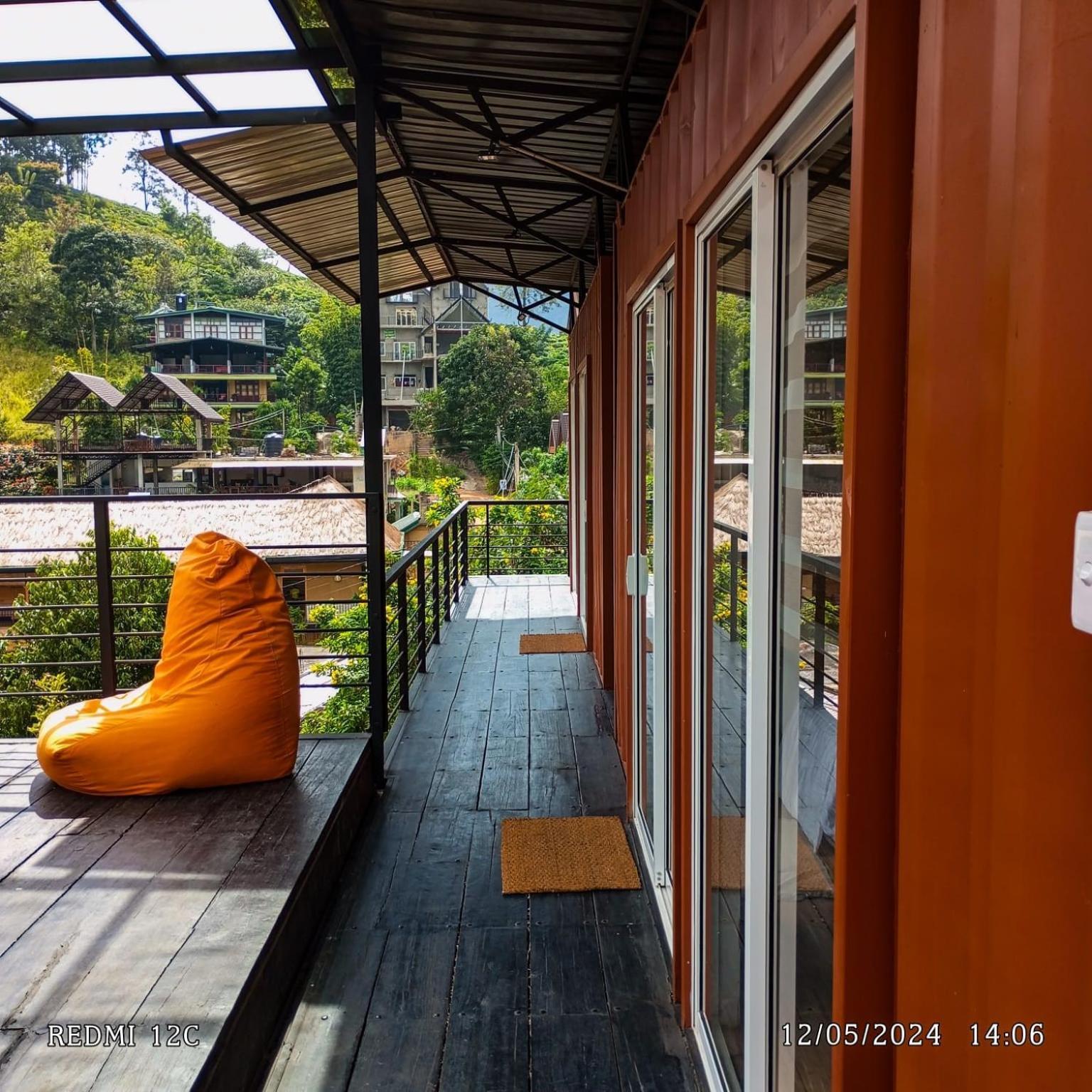 The Cubes Ella Hotel Bagian luar foto