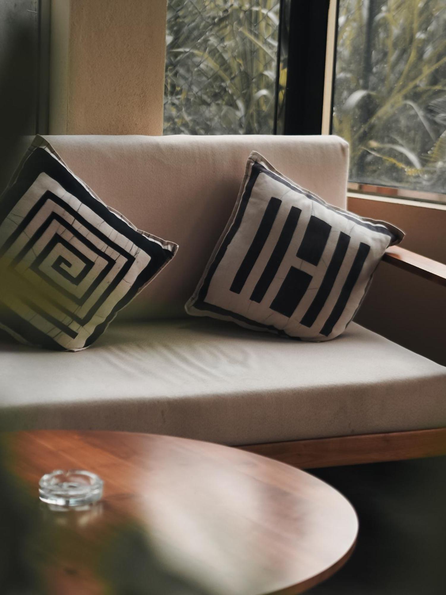 The Cubes Ella Hotel Bagian luar foto